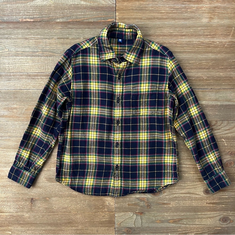 Uniqlo Plaid Button Down Shirt